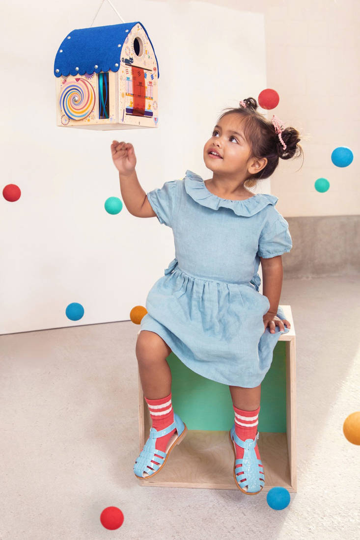 Lilliputiens, Drewniany Domek iluzjonisty 