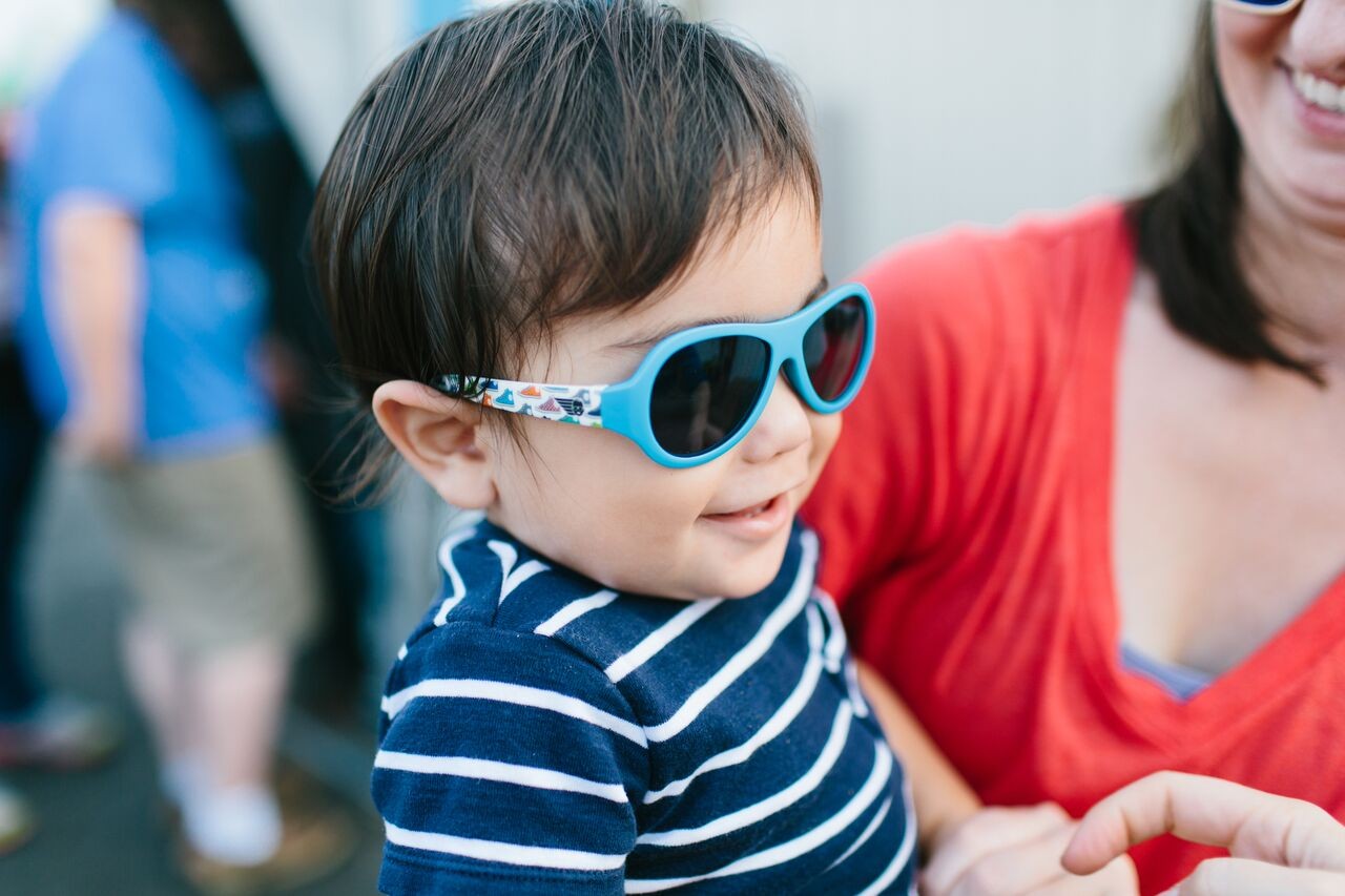 Babiators, Okulary przeciwsłoneczne z polaryzacją 0-2 lata Feelin' Sneaky Babiators, Okulary przeciwsłoneczne z polaryzacją 0-2 lata Feelin' Sneaky