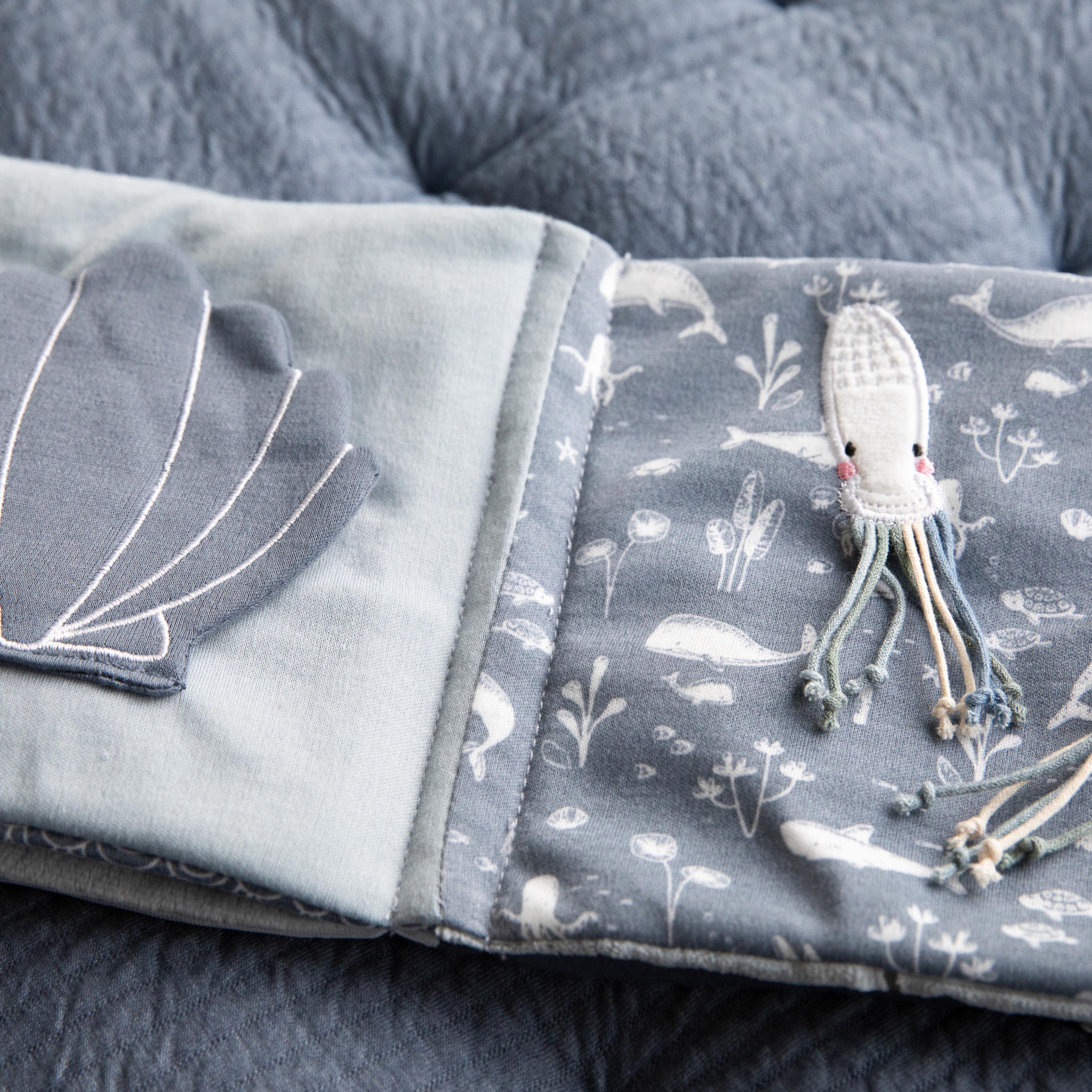 Little Dutch, Duża książeczka aktywizująca Ocean Błękit