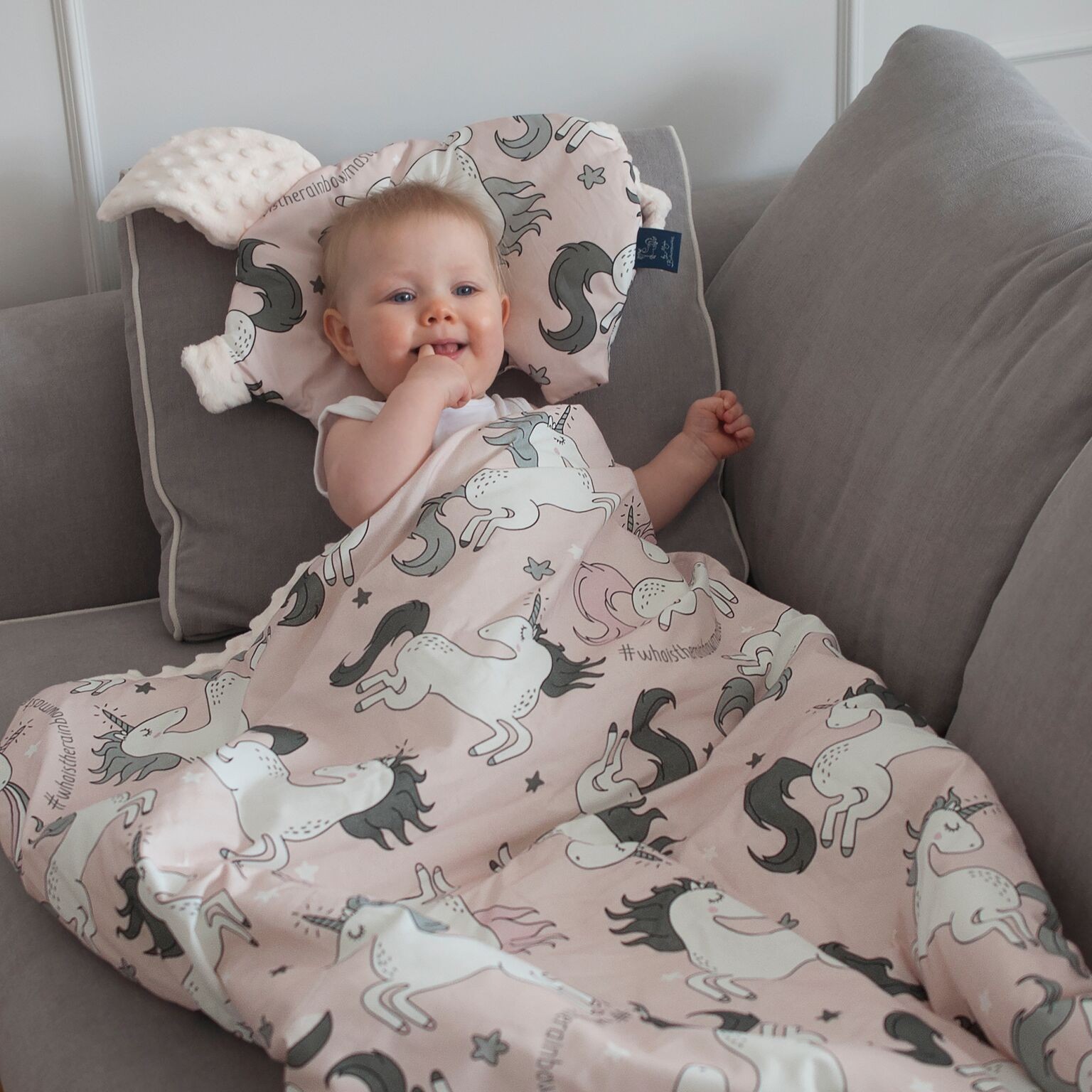 La Millou, Kocyk Średniaka -Unicorn Rainbor Knight - Grey