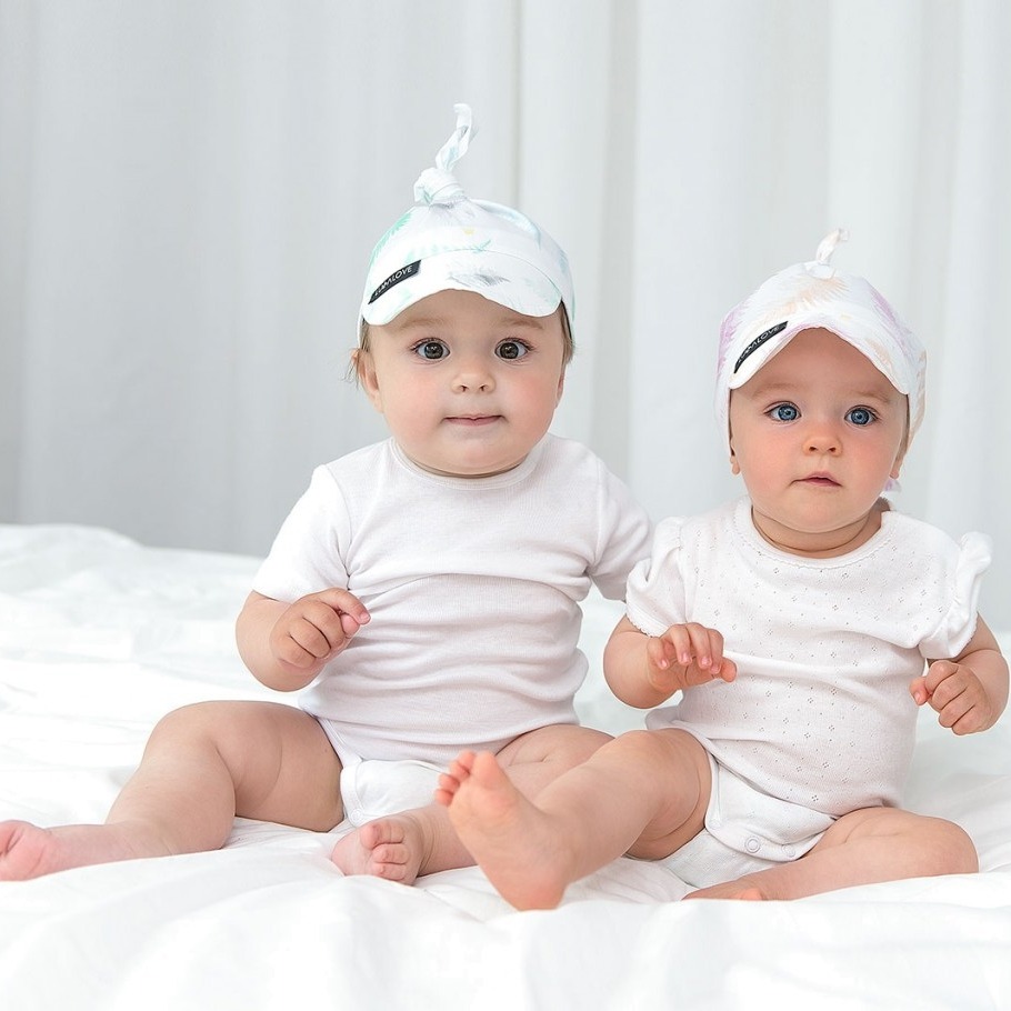 Lullalove, Chustka z daszkiem - Rose Garden