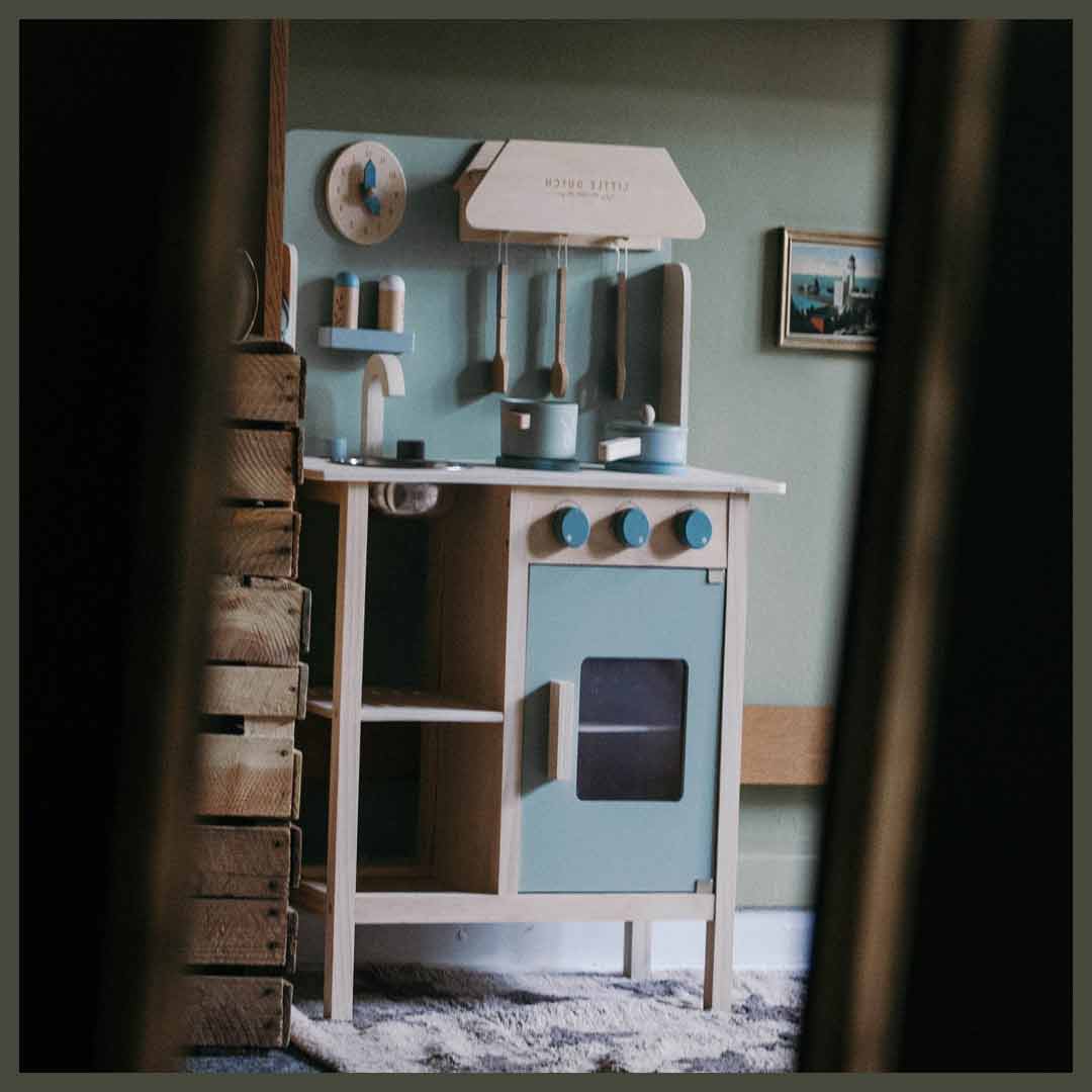 Little Dutch, drewniana kuchnia