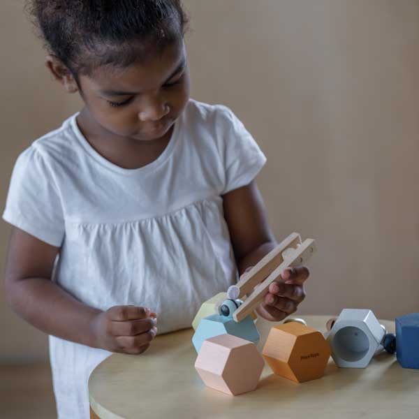 Plan Toys, Plaster miodu z pszczółkami - barwy sadu Plan Toys, Plaster miodu z pszczółkami - barwy sadu
