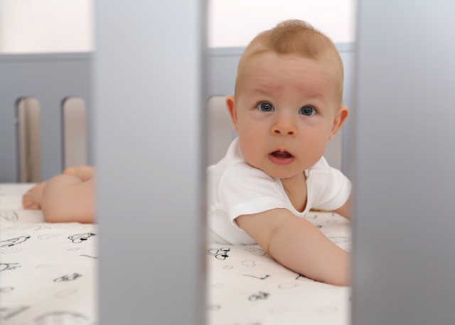 Prześcieradło z gumką Gwiazdki 60x120