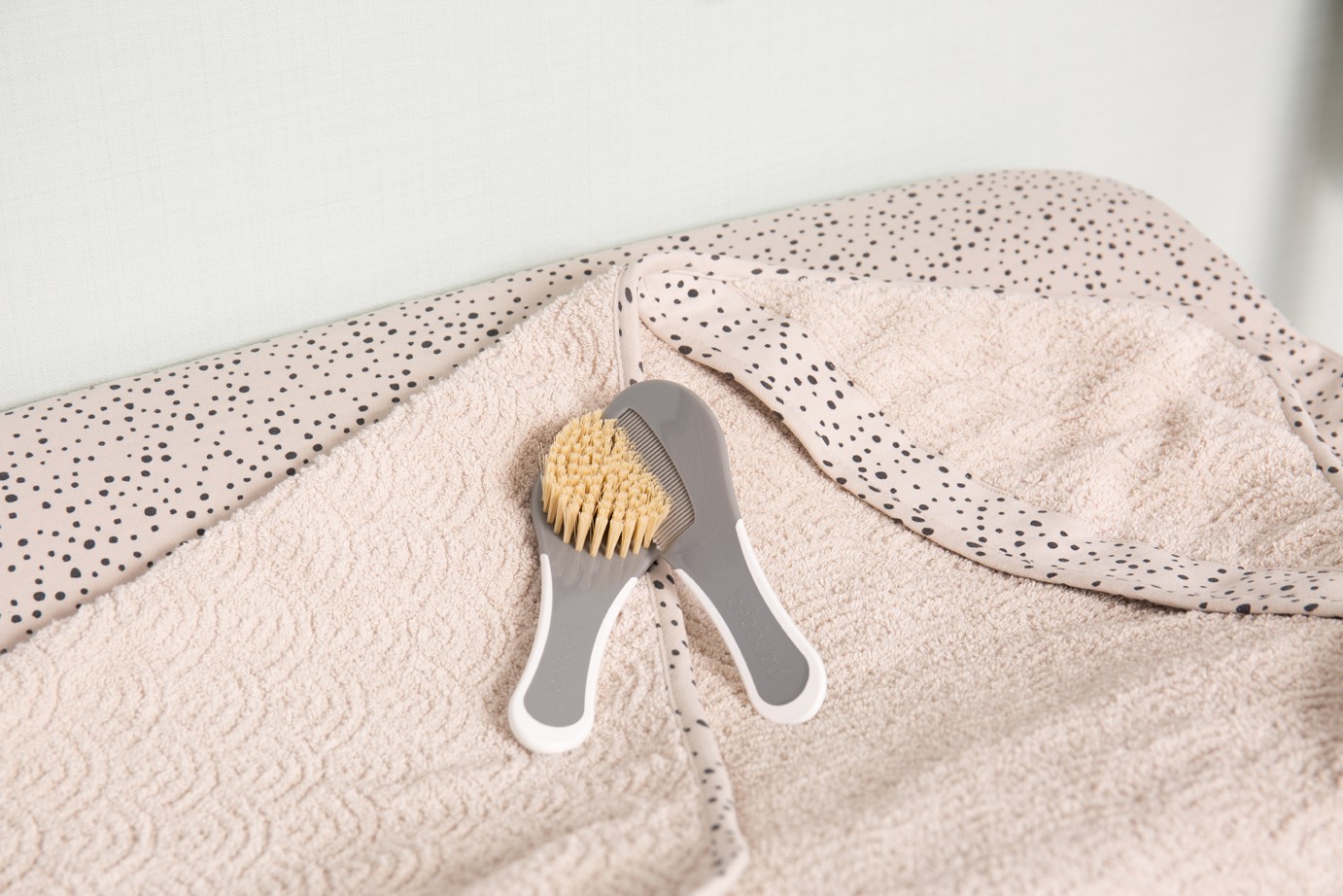 Bebe-Jou, Ręcznik z kapturkiem Fabulous Dots Bebe-Jou, Ręcznik z kapturkiem Fabulous Dots