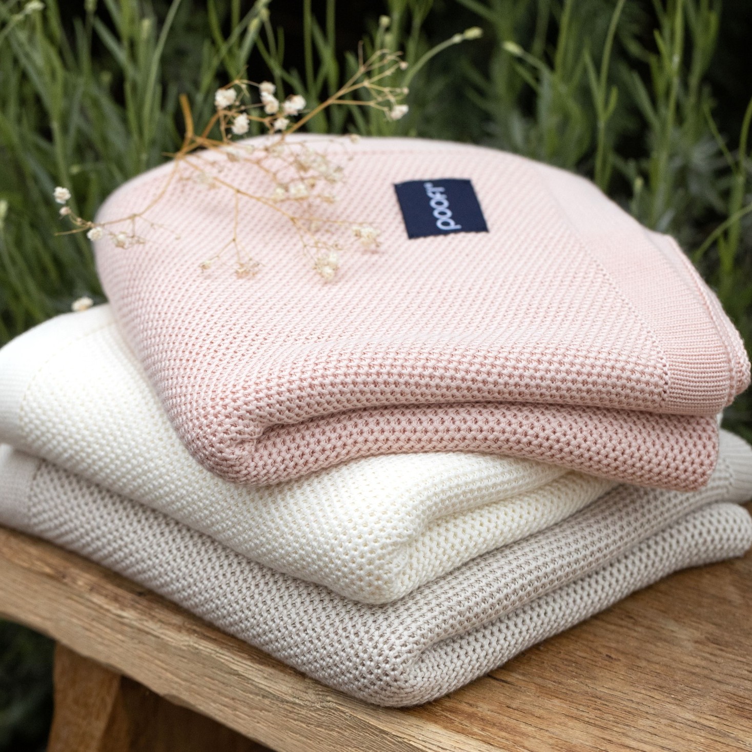 Poofi, Kocyk bambusowy Faro  Vintage pink Poofi, Kocyk bambusowy Faro  Vintage pink
