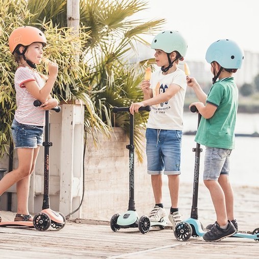 Scootandride, Kask S-M dla dzieci 3+ Blueberry kolekcja Icecream 2020