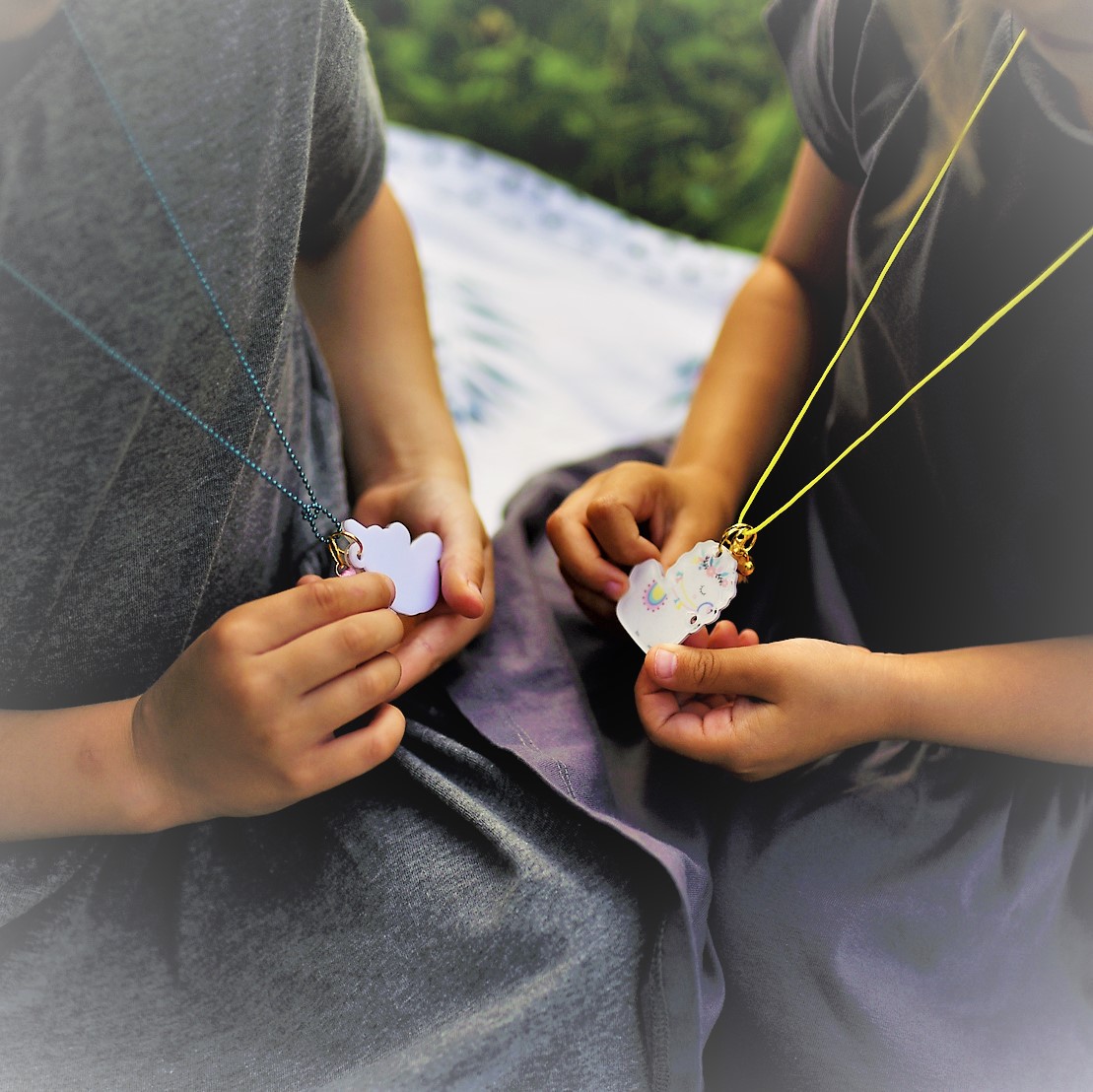 Auzou, Biżuteria zawieszka Jednorożec 7+