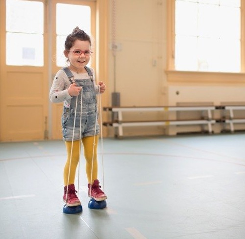 BS Toys, Drewniane szczudła