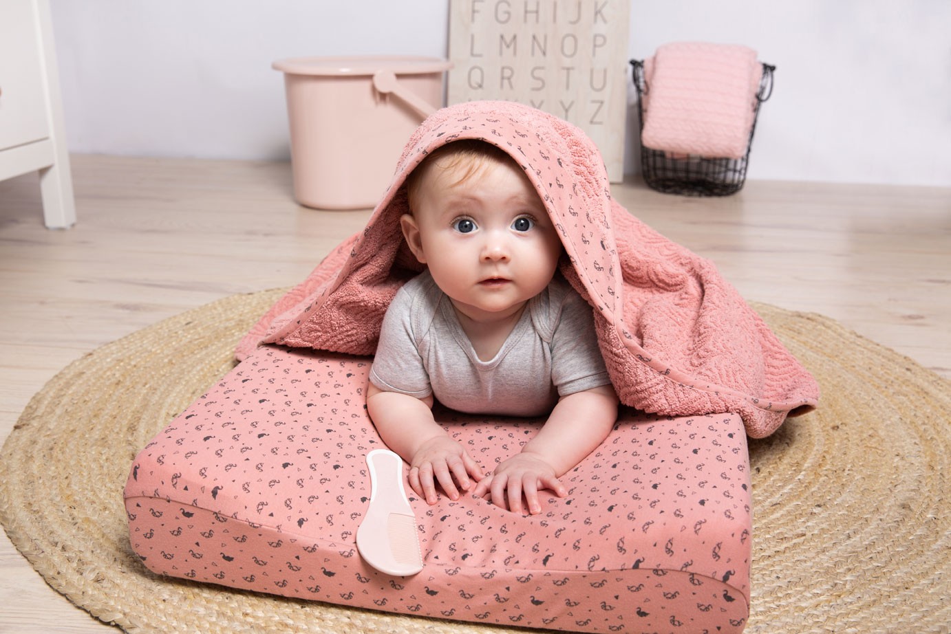 Bebe-Jou, Szczoteczka z grzebykiem do włosów Fabulous Mellow Rose