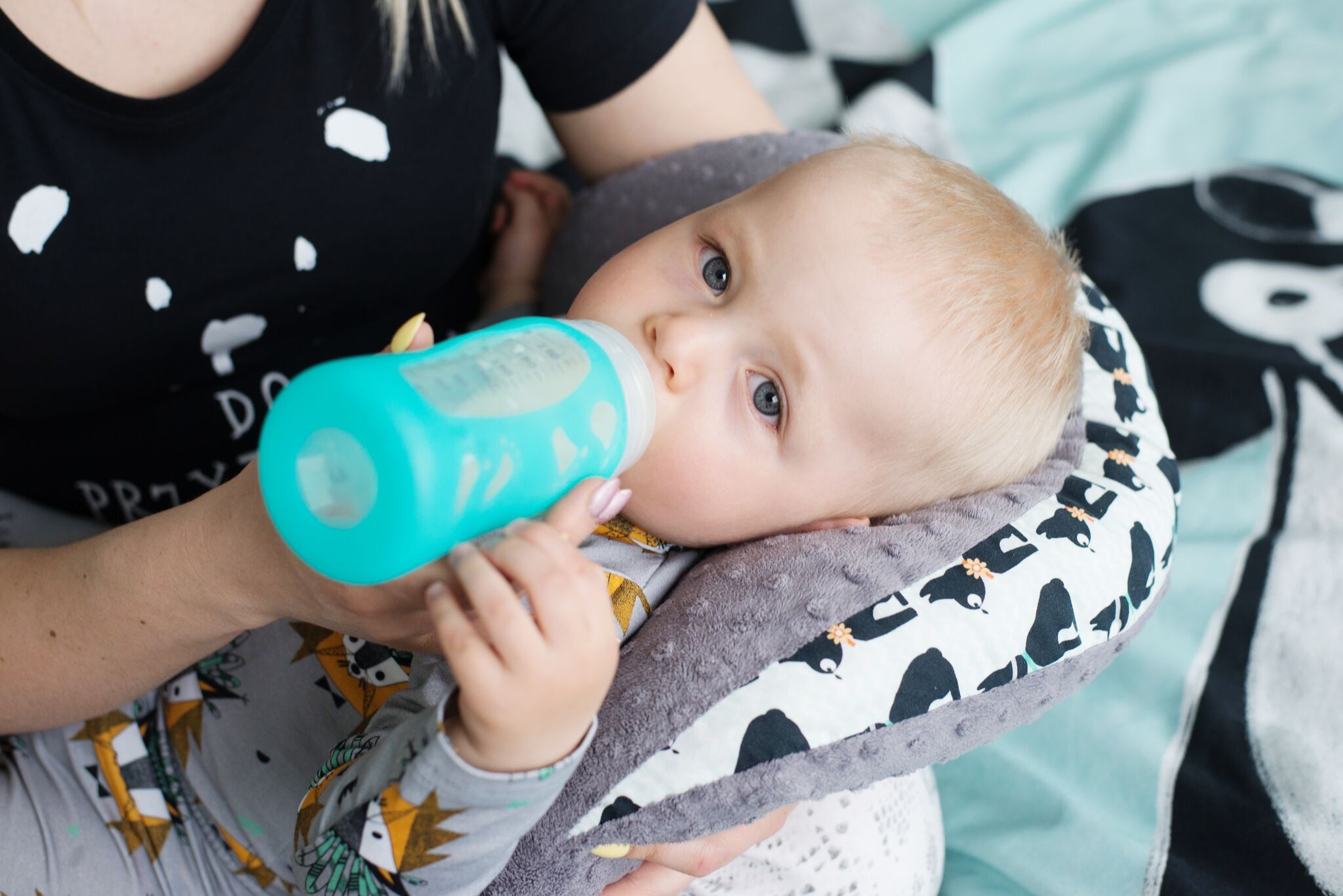 La Millou, Kura Babci Dany - grey - Unicorn rainbow knight