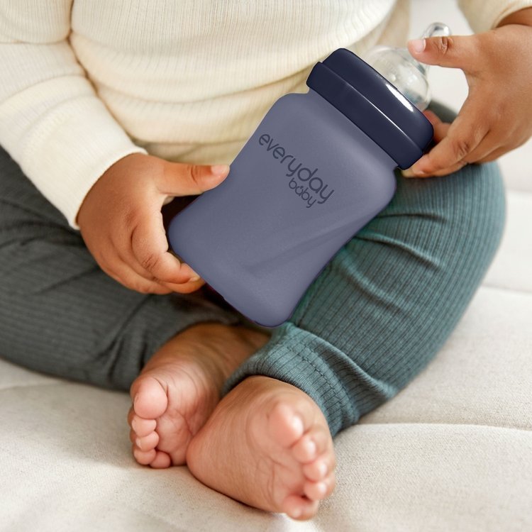 Everyday Baby, Szklana butelka ze smoczkiem S reagująca na temperaturę, 150 ml - borówkowa