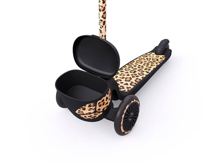 Scootandride, Highwaykick 2 Lifestyle Hulajnoga trójkołowa balansowa z zamykanym schowkiem 2+ Leopard Scootandride, Highwaykick 2 Lifestyle Hulajnoga trójkołowa balansowa z zamykanym schowkiem 2+ Leopard