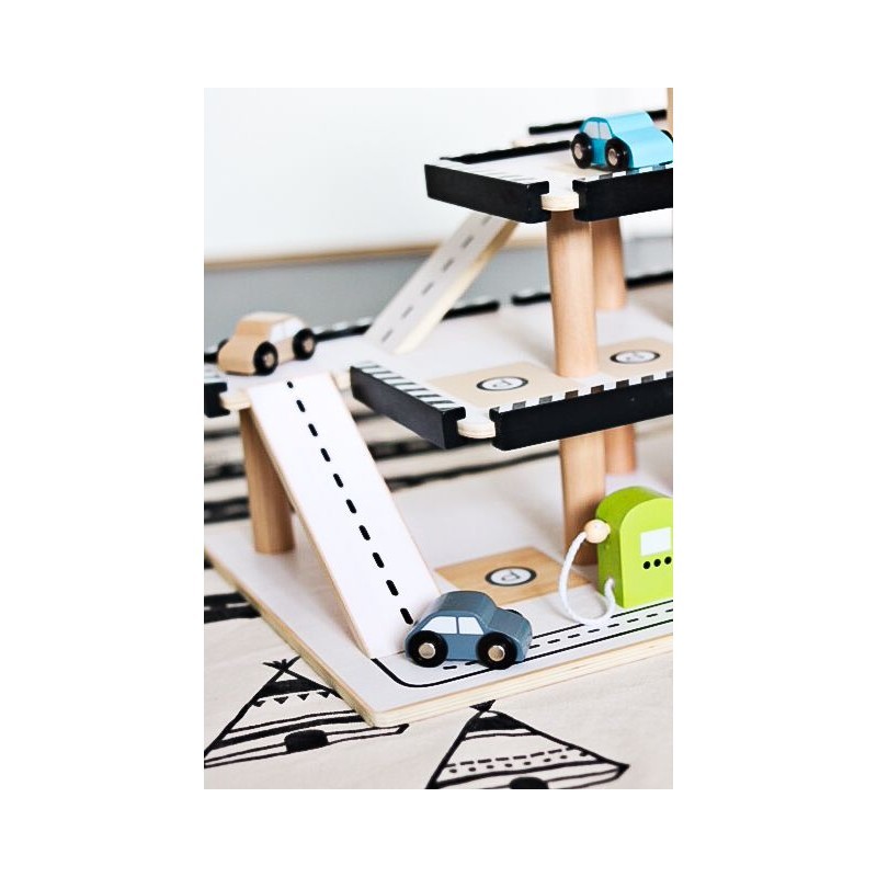 JaBaDaBaDo, drewniany garaż, wielopoziomowy parking dla aut