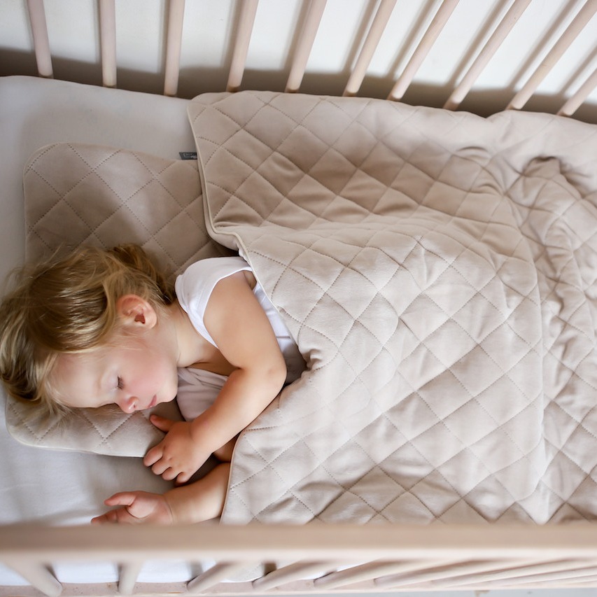 Sleepee, Kocyk Welurowy z poduszką Royal Baby Sand Sleepee, Kocyk Welurowy z poduszką Royal Baby Sand