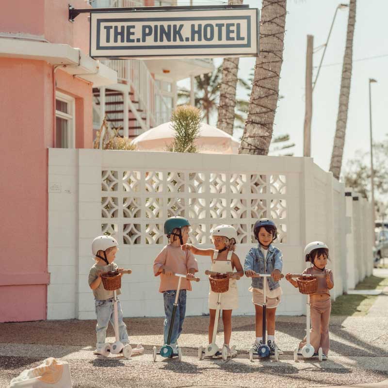 Banwood, dziecięcy kask rowerowy sky