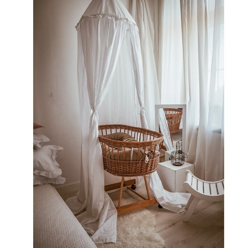 Hi Little One, Oddychający wiklinowy kosz Mojżesza dla Noworodka ze stelażem Organic