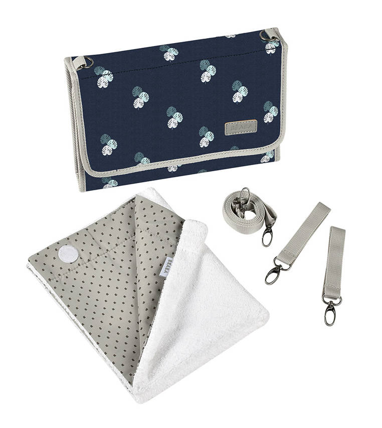 Beaba, Przewijak podróżny z etui na akcesoria Moonlit Ocean / Jungle