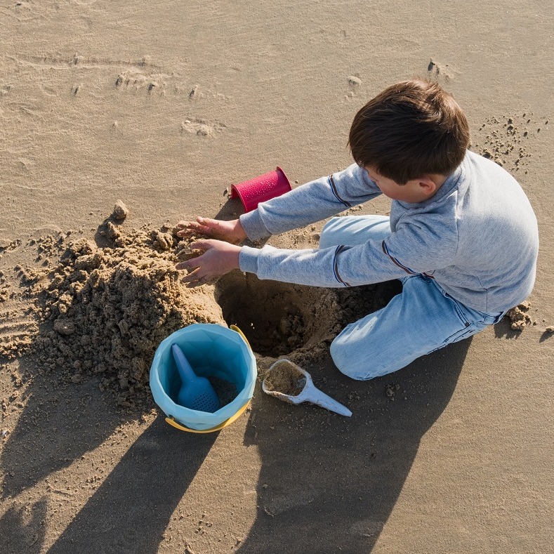 Zsilt, Wiaderko do piasku
