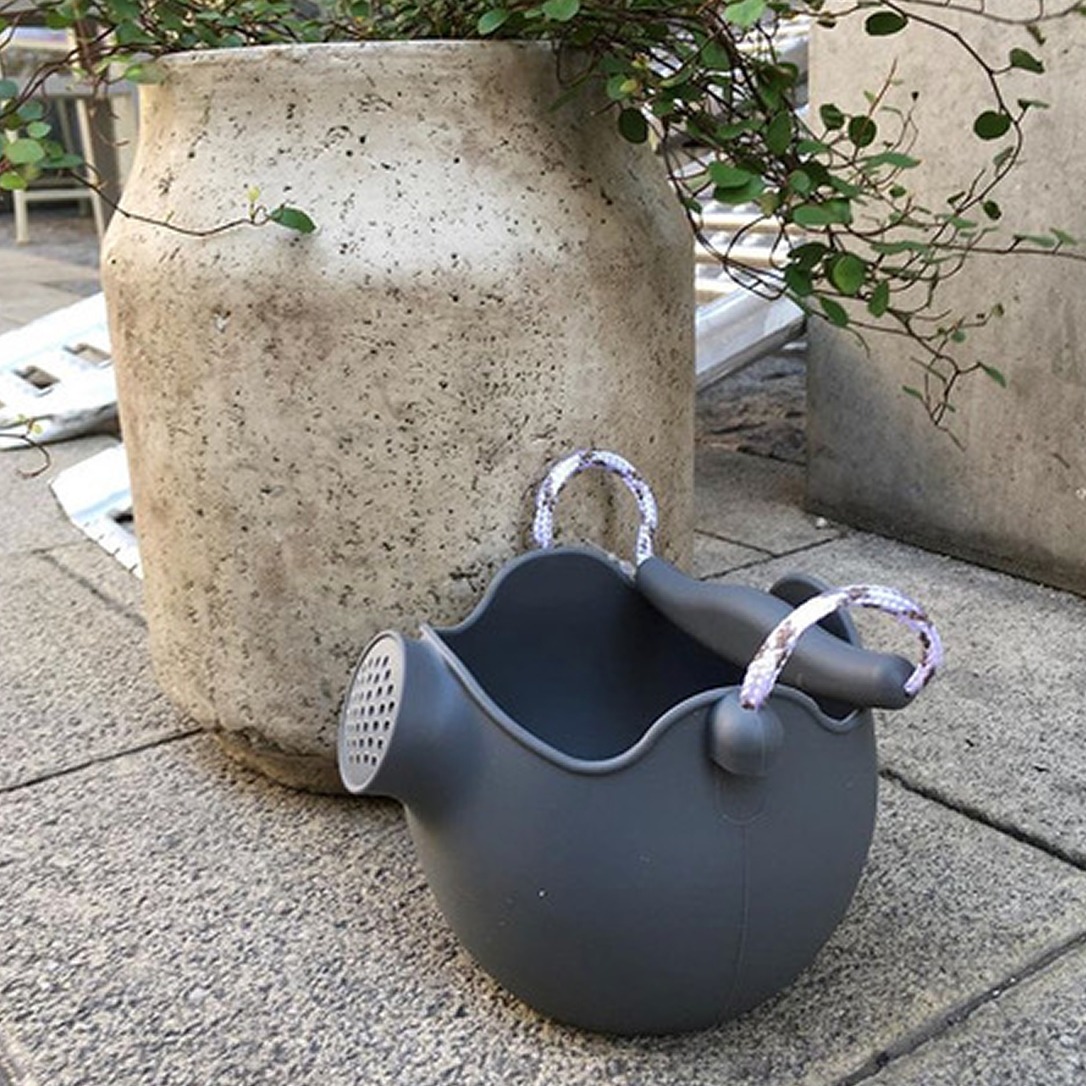 Scrunch, Silikonowe Wiaderko Konewka - Rust Scrunch, Silikonowe Wiaderko Konewka - Rust