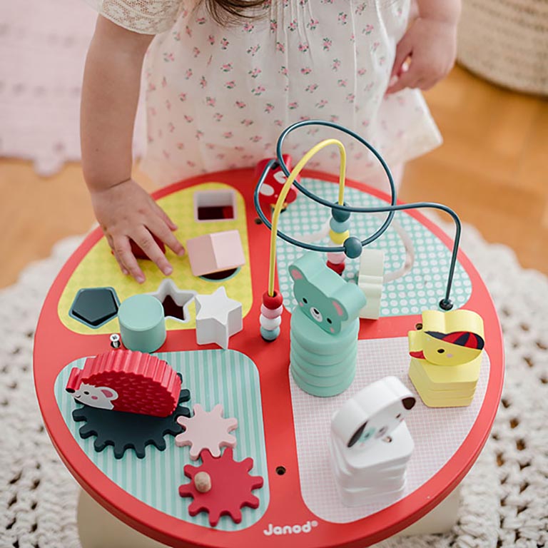 Janod, Stolik edukacyjny duży drewniany Baby Forest Janod, Stolik edukacyjny duży drewniany Baby Forest