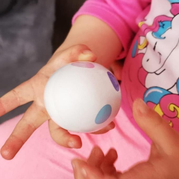 Janod, grzechotka jajko Confetti