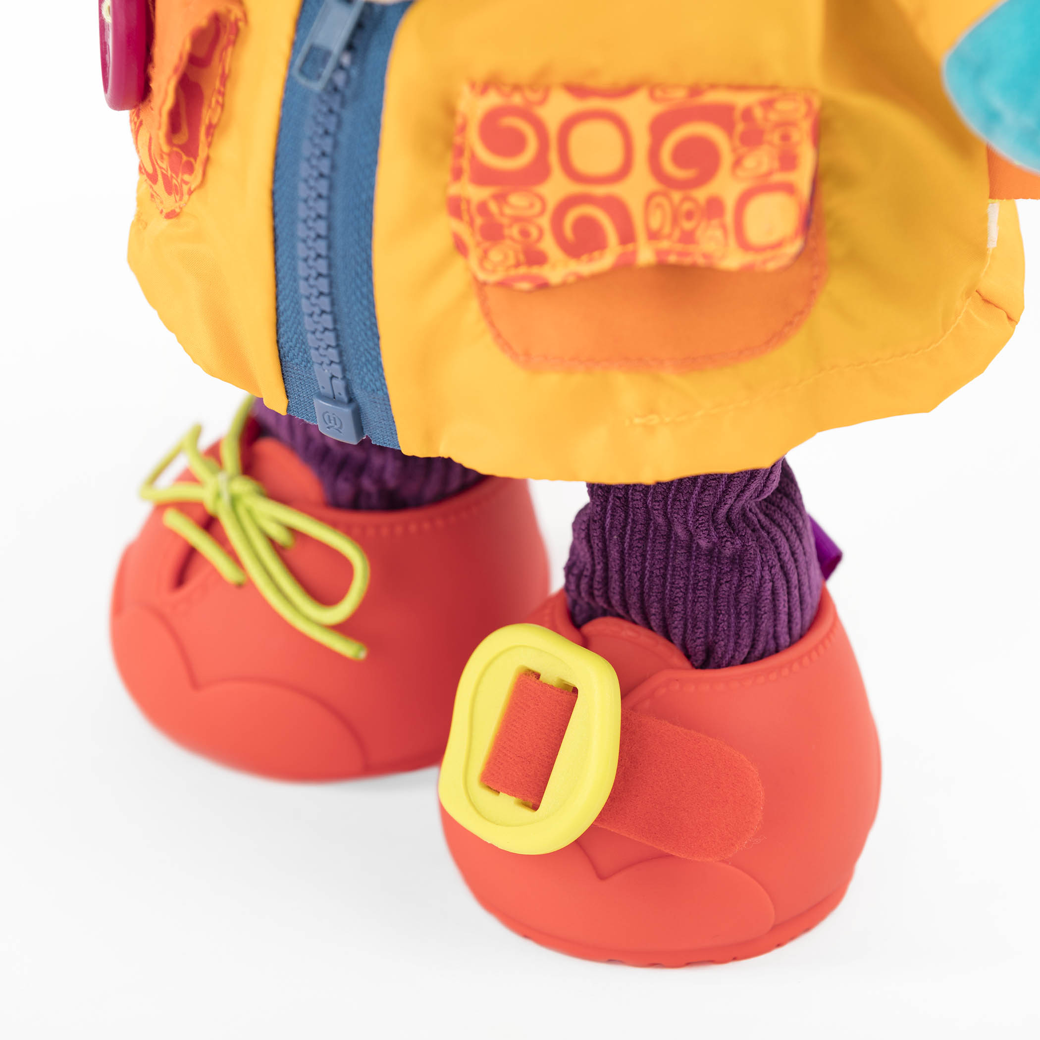 B.toys, Giggly Zippies Hank – chichotek do nauki ubierania – HIPCIO