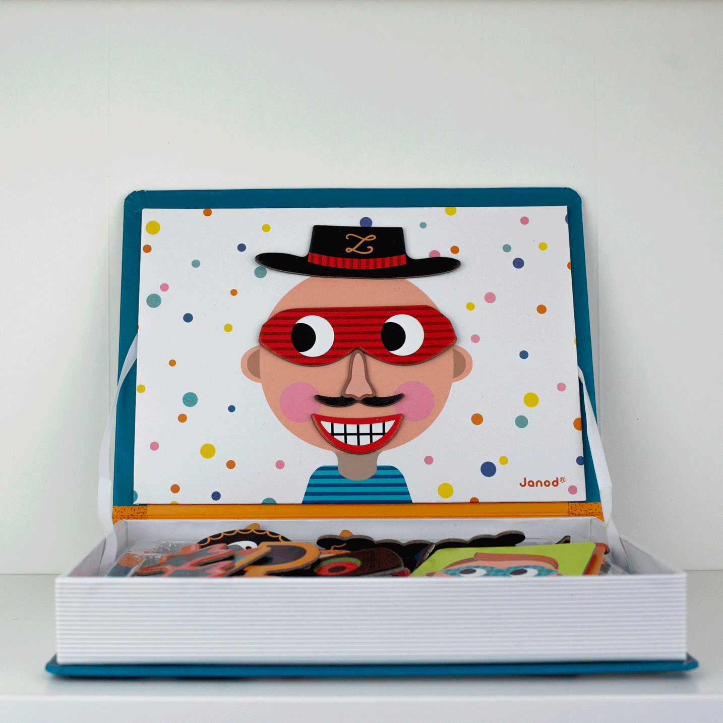 Janod, Magnetyczna układanka Śmieszne buzie Chłopiec Magnetibook Janod, Magnetyczna układanka Śmieszne buzie Chłopiec Magnetibook