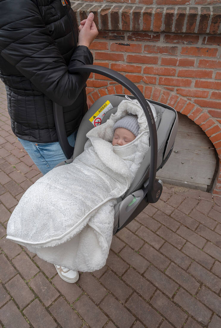 Lodger Wodoodporny Wielofunkcyjny Otulacz Śpiworek Z Polarowym Wnętrzem Szary Taslon Drizzle Lodger Wodoodporny Wielofunkcyjny Otulacz Śpiworek Z Polarowym Wnętrzem Szary Taslon Drizzle