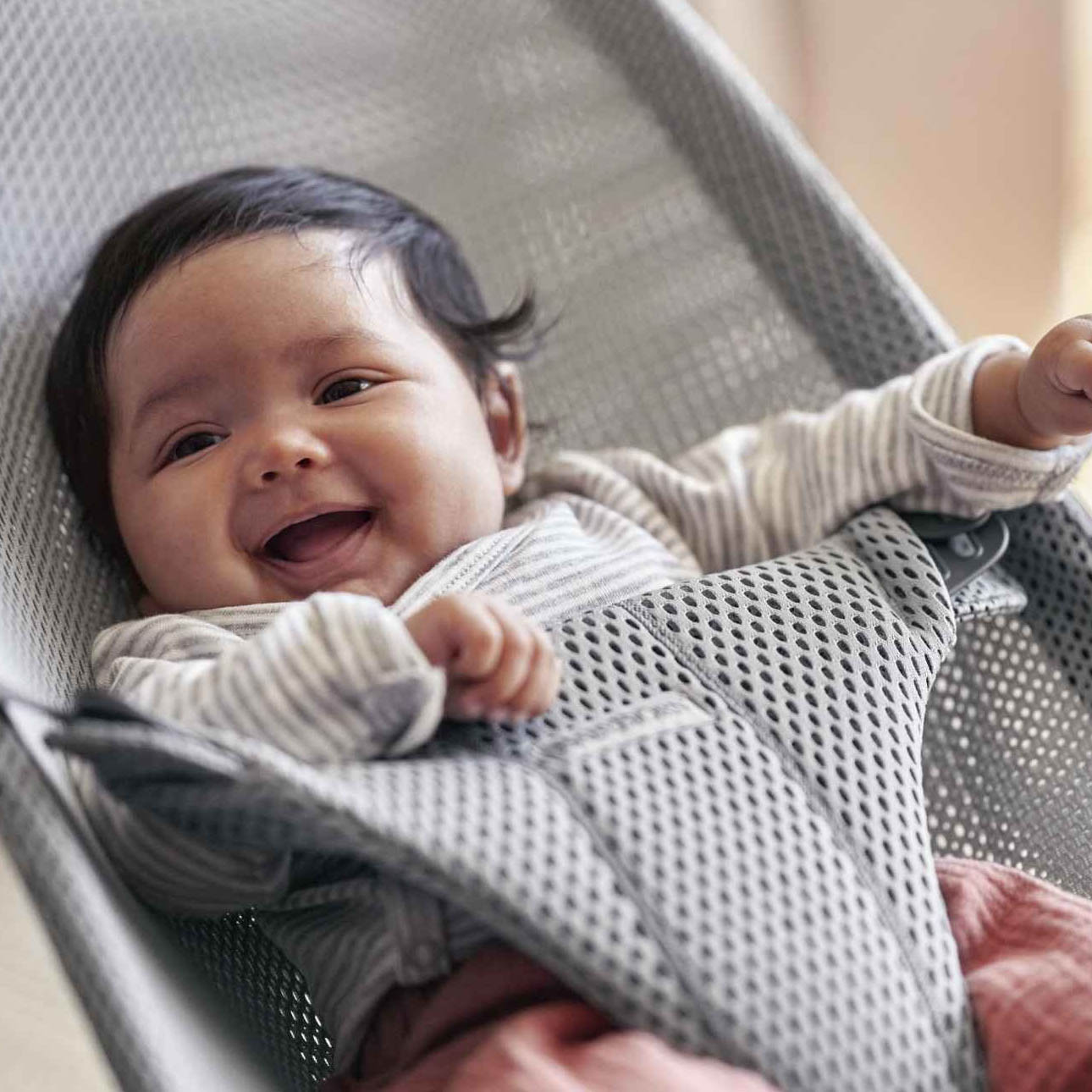 BabyBjorn, leżaczek BLISS MESH - Szary