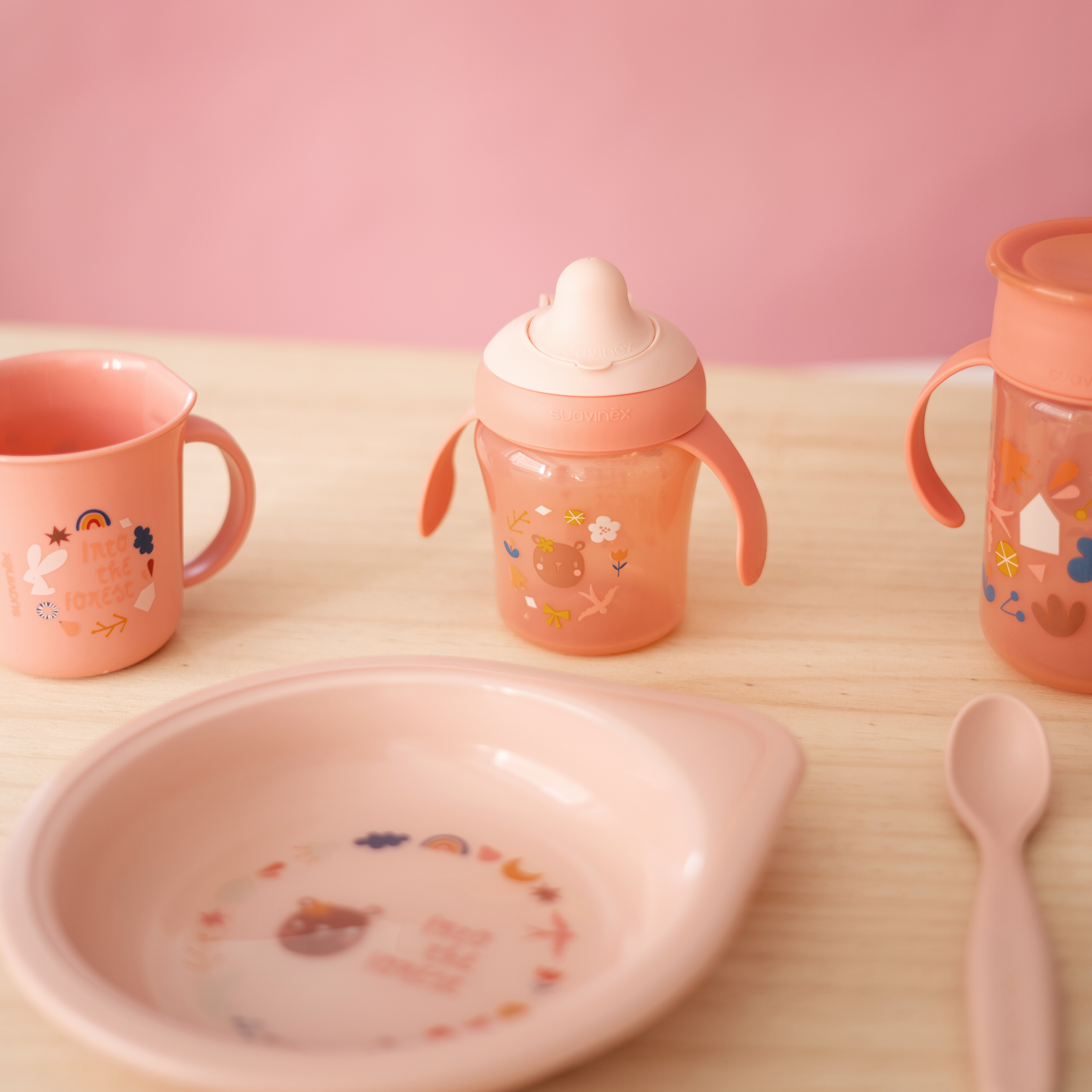 Suavinex, Zestaw do karmienia Forest dziewczynka Suavinex, Zestaw do karmienia Forest dziewczynka