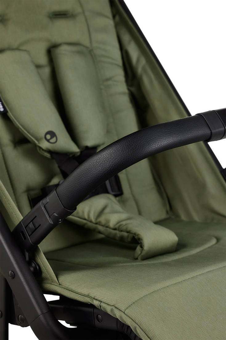 Easywalker, Miley² Kompaktowy wózek spacerowy z torbą transportową Sage Green Easywalker, Miley² Kompaktowy wózek spacerowy z torbą transportową Sage Green