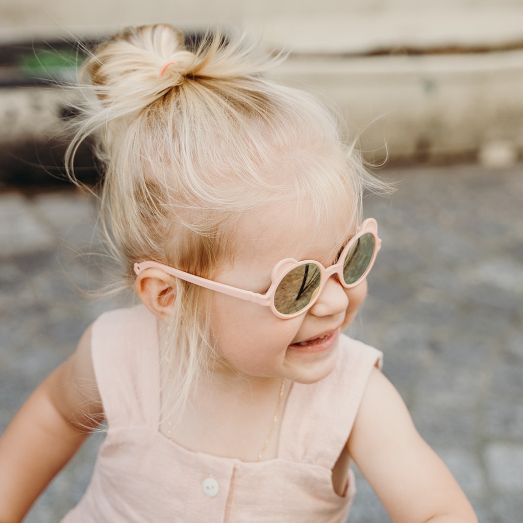 Ki ET LA, Okulary przeciwsłoneczne OURS'ON 2-4 lata Peach Ki ET LA, Okulary przeciwsłoneczne OURS'ON 2-4 lata Peach