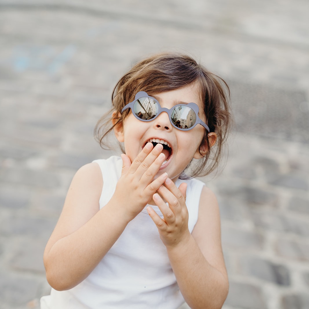 Ki ET LA, Okulary przeciwsłoneczne OURS'ON 2-4 lata Silver Blue