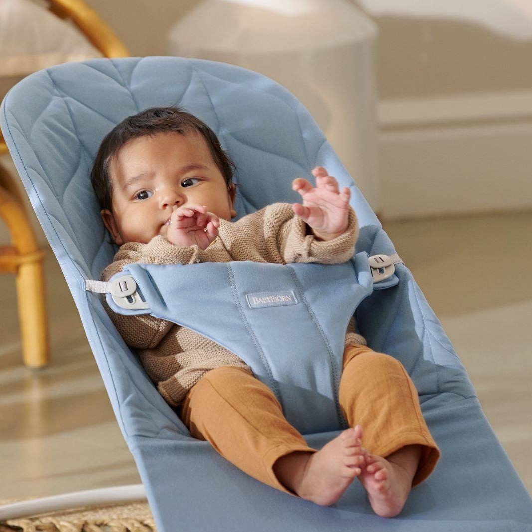 BabyBjorn, leżaczek BLISS COTTON, Petal Quilt - Niebieski