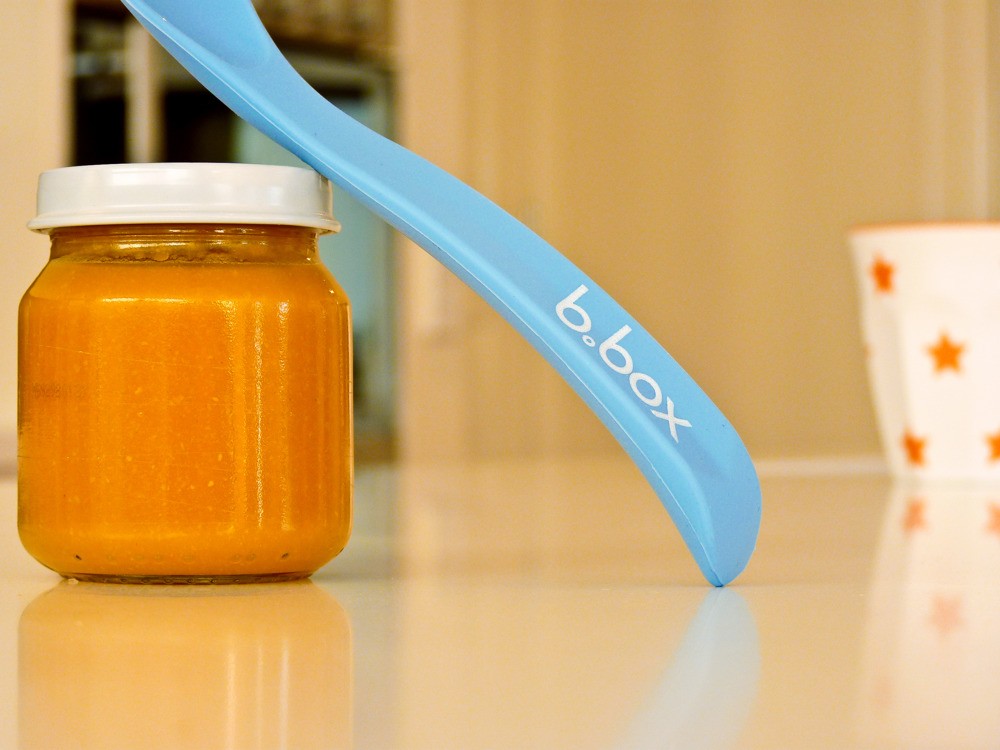 B.Box, Zestaw silikonowych łyżeczek 2 szt. różowo-fioletowy