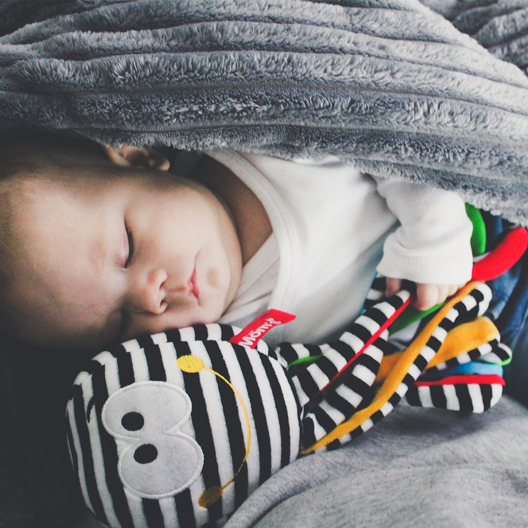 Mom's Care, Ośmiornica z odgłosami prenatalnymi czerwona Mom's Care, Ośmiornica z odgłosami prenatalnymi czerwona