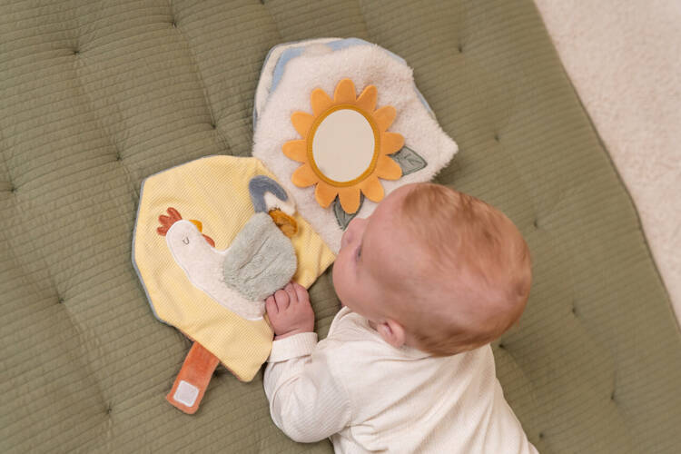 Little Dutch, Duża Książeczka Aktywizująca Little Farm