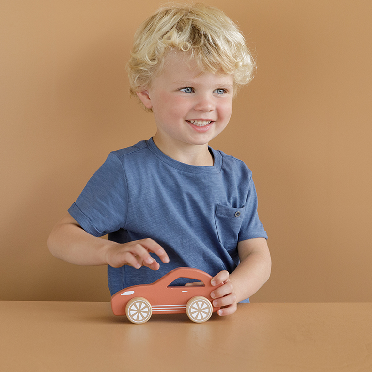 Little Dutch, Autko Sportowe