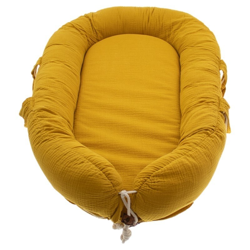 Hi Little One, Kokon gniazdko dla Noworodka z oddychającego muślinu NEWBORN NEST MUSTARD