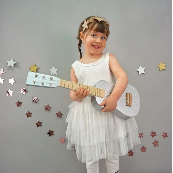 JaBaDaBaDo, Drewniana gitara srebrna