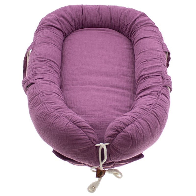 Hi Little One, Kokon gniazdko dla Noworodka z oddychającego muślinu NEWBORN NEST LAVENDER