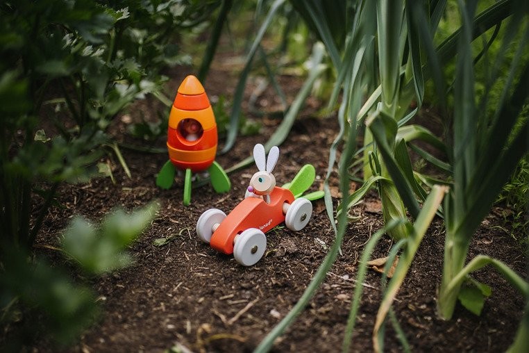 Janod, Rakieta drewniana magnetyczna marchewka z Królikiem