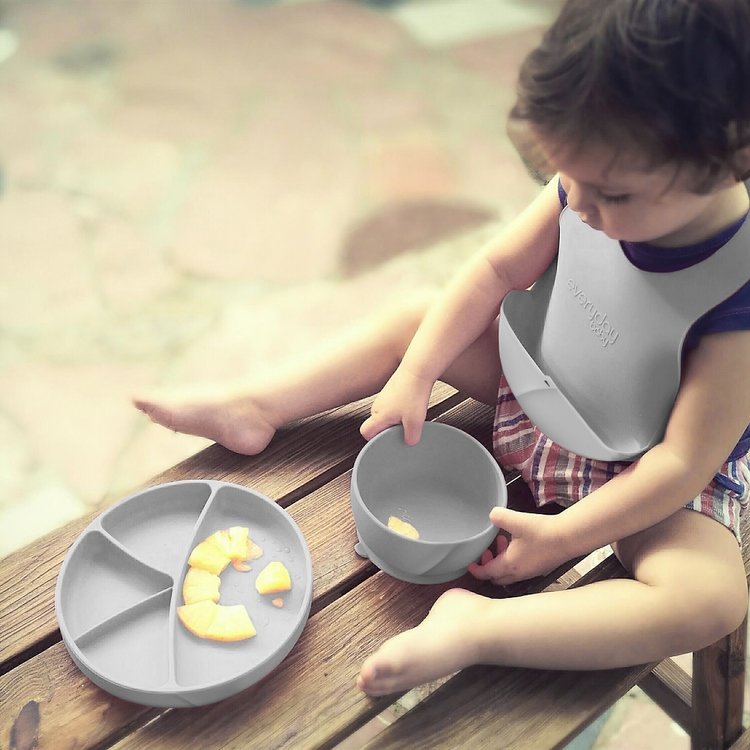 Everyday Baby, Śliniak silikonowy z kieszonką, szary