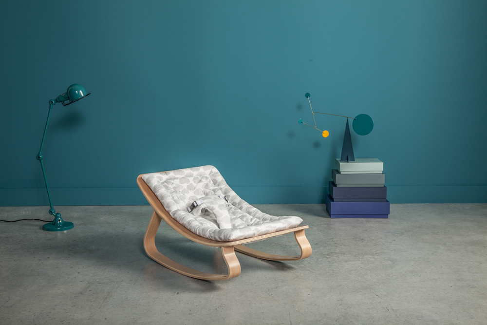 Charlie Crane, Leżaczek Levo buk Moumout Cloud