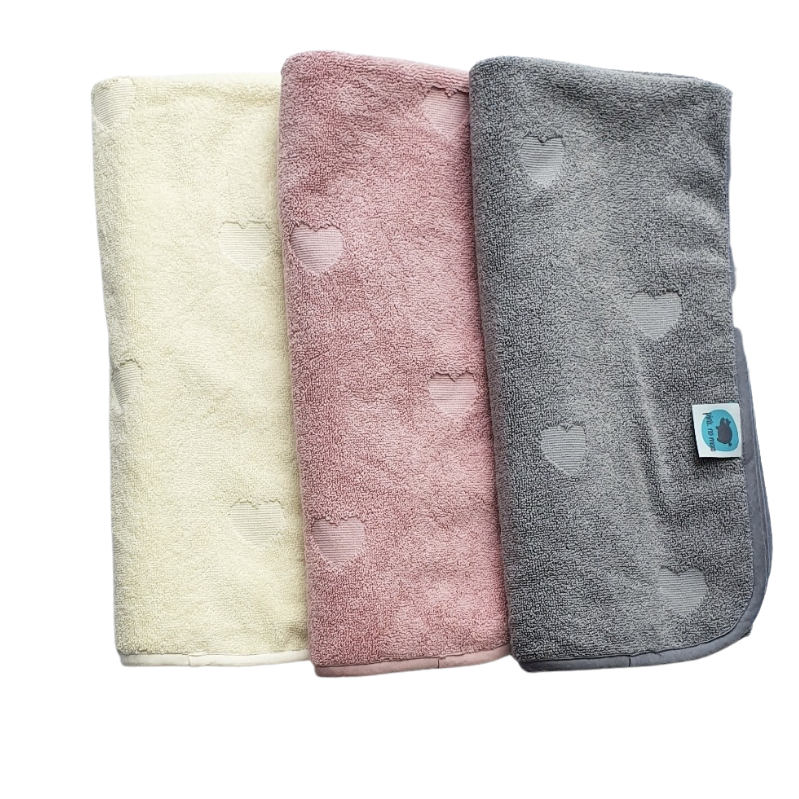 Pink no more, Ręcznik bawełniany 85x85cm - Grey