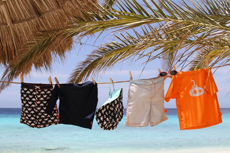 Lassig, Spodenki do pływania z wkładką chłonną Small Stripes UV 50+ 36mc