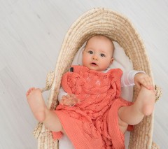 Lullalove, Kocyk ażurowy boho - koral