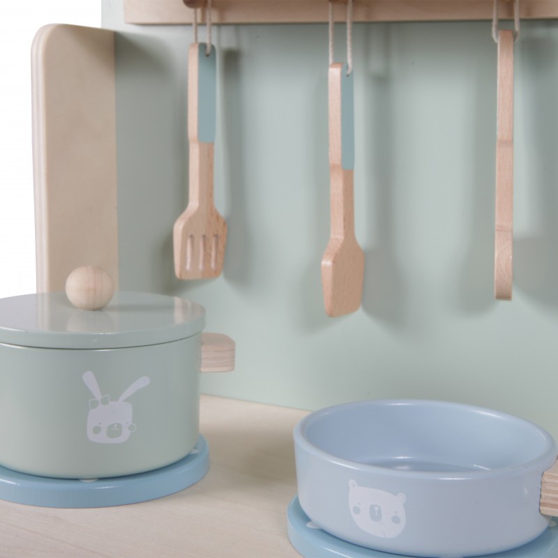 Little Dutch, drewniana kuchnia