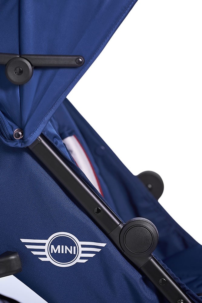 Easywalker, Wózek spacerowy z osłonką przeciwdeszczową XL Union Jack Classic Easywalker, Wózek spacerowy z osłonką przeciwdeszczową XL Union Jack Classic